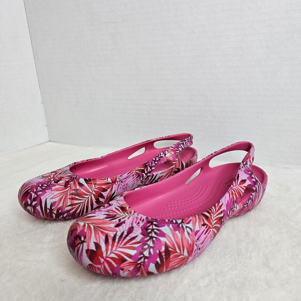 Crocs Kadee Ballet Flats Iconic Comfort Pink w/Palm Leaves Womens 8 Preowned